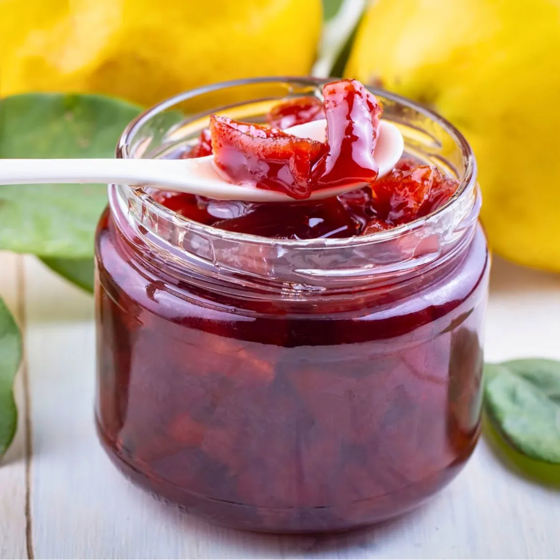 برای خوشرنگ شدن مربای به چکار کنیم